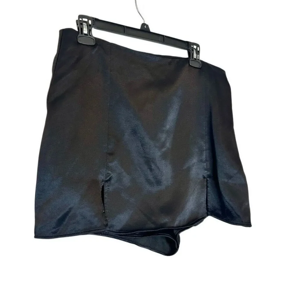 Zara Satin Effect Slit Front High Waisted Side Zip Black Mini Skort Size XL